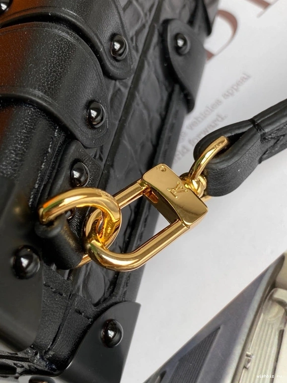 WIS LOUIS PETITE MALLE VUITTON 0116